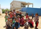 رسائل نصية إلى النازحين السوريين: العام الدراسي سيبدأ الاثنين