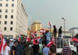 تجدد الاشتباك بين المتظاهرين في ساحة رياض الصلح واصابات