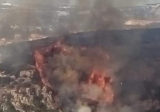 الدفاع المدني اهمد بمؤازرة الجيش حريقا في خراج بلدة إده البترونية
