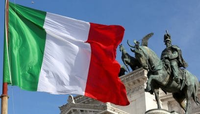 الشرطة الإيطالية: استعادة تمثال روماني يعود للقرن الأول الميلادي سرق سنة 2011 من موقع أثري