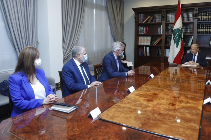 الرئيس عون التقى رئيس بعثة ​الصليب الأحمر الدولي​ في ​لبنان​
