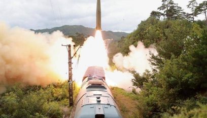 كوريا الشمالية تطلق “قطار الصواريخ”..