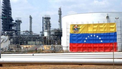 الإنتاج النفطي في فنزويلا يقترب من عتبة المليون برميل يومياً