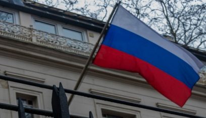 الإندبندنت: روسيا “تفلت مرة أخرى” من قبضة الغرب