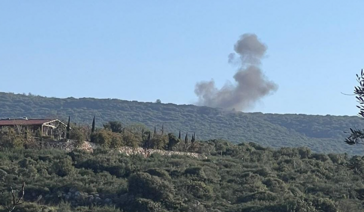 قصف مدفعي إسرائيلي يستهدف جبل بلاط (الميادين)