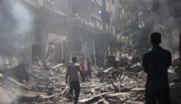 “الأونروا”: مستوى الدمار في غزة كبير جدًا و20 عامًا ليست كافية لإعادة الإعمار
