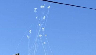 صفارات الإنذار لا تتوقف في كل أنحاء شمال “إسرائيل” بعد تعرضها لأكثر من 100 صاروخ