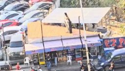 بالفيديو- لحظة القبض على قاتل العسكري في الجيش قرب مرفأ بيروت في منطقة سن الفيل بمحيط ميرنا الشالوحي