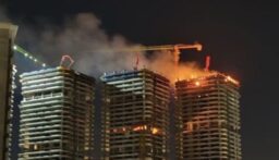 بالفيديو: حريق كبير في مشروع سكني قيد الإنجاز في أربيل