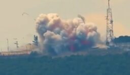 إذاعة جيش العدو: 60 قذيفة صاروخية أطلقت من لبنان منذ صباح اليوم