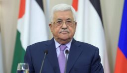 عباس: “حماس” ملزمة أمامنا وأمام شعبنا بأن تنهي استيلاءها على الحكم والسلطة في قطاع غزة